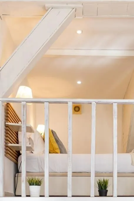 Apartment Alcantara - Cool Tailor Made Studio Lisbon
